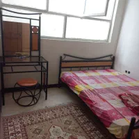 تخت و میز توالت