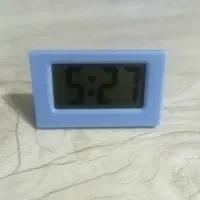 ساعت رومیزی جذاب و مینیمال