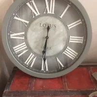 ساعت دیواری