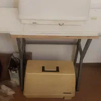 چرخ خیاطی ومیز