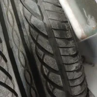 یه جفت لاستیک پیکان ، دنا