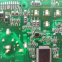 تعمیر انواع کامپیوتر ماشین و تنظیم موتور و کیلومتر