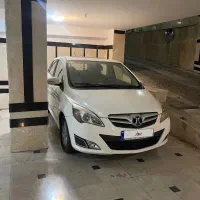 سابرینا تک برگ سند