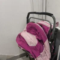 کالاسکه بچه صورتی