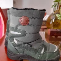 سرهمی پسرانه۳ تا ۴ سال از نروژ آوردم و بوت سایز ۲۵|کفش و لباس بچه|تهران, خواجه نظام الملک|دیوار