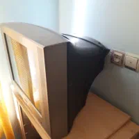 تلویزیون پارس + میز|تلویزیون و پروژکتور|زنجان, |دیوار