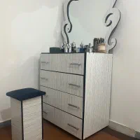 دراور و آینه