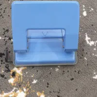 دستگاه پانچ کاغذ