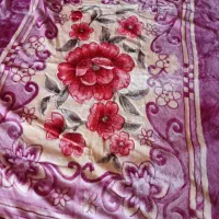 پتوگلباعت وقدیمی|رختخواب، بالش، پتو|تبریز, |دیوار