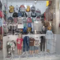 ویترین لباس بچگانه|فروشگاه و مغازه|مشهد, عیدگاه|دیوار