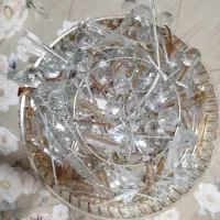 یک عدد لوستر نو