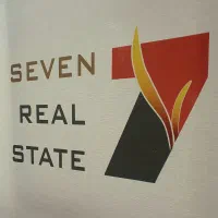 استخدام 7 بازاریاب و مشاور مبتدی درآمد +۲۰۰میلیون