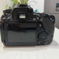 دوربین ۸۰ d سالم