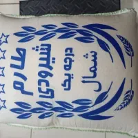 برنج ایرانی دانه بلند عطر و بو