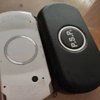 کنسول دستی psp  سونی قدیمی