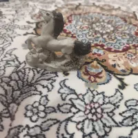 منشور کوروش و  مجسمه آن همراه  انگشتر اسکلتی|مجسمه، تندیس، ماکت|لار, |دیوار