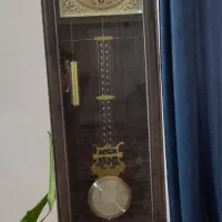 ساعت ایستاده چوبی