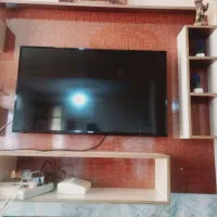 زیر تلویزیون