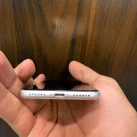 اپل iPhone SE (2020) با حافظهٔ ۱۲۸ گیگابایت|موبایل|تهران, تجریش|دیوار