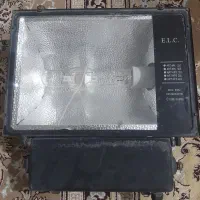 پروژکتور (نورافکن)400وات اصلی|لامپ و چراغ|قم, شهرک امام حسین|دیوار