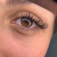 اکستنشن مژه|خدمات آرایشگری و زیبایی|شیراز, شیشه‌گری|دیوار