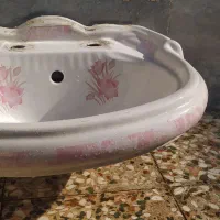 روشویی با پایه