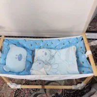 گهواره کودک در حد نو و کریر نو|اسباب و اثاث بچه|کرج, برغان|دیوار