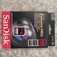 کارت حافظه مموری دوربین ۶۴ گیگابایت