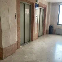 دفتر اداری اجاره ای در مرکز شهر و ساختمان بنام|اجارهٔ دفتر کار، اتاق اداری، مطب|اصفهان, درب کوشک|دیوار