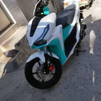 متور کلیک خوش رنگ