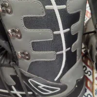 بوت اسکی رنگی امریکایی سایز ۴۴بین ۴۵|ورزشهای زمستانی|تهران, دزاشیب|دیوار