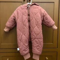 حراج تعدادی لباس بچه گانه ،مانتو و پالتو