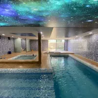 اجاره روزانه ویلا تریبلکس استخر و جکوزی|اجارهٔ کوتاه‌مدت ویلا و باغ|کرج, گلشهر|دیوار