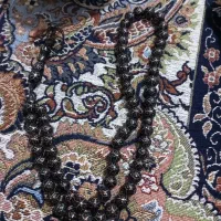 چاقو اصل ۸تهک  و تسبیح نقره کوب|کلکسیون اشیاء عتیقه|خاش, |دیوار