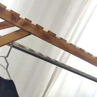 رگال چوبی لباس مناسب مغازه لباسفروشی سیسمونی دکور|بندرخت و رخت‌آویز|میبد, |دیوار