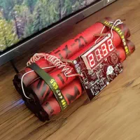 ساعت رومیزی دکوری مناسب اتاق گیمینگ