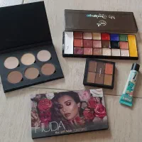 پرایمر بنفیت  سایه هدی  و کانتور خشک آناستازیا