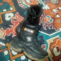 کفش چکمه بچه گانه