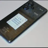 پرچمدار ردمی نوت ۱۳پرو‌پلاس