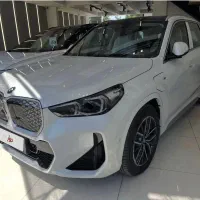 BMW iX1 2.5L سفید 2025