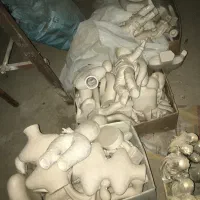 مجسمه پلی استر خام