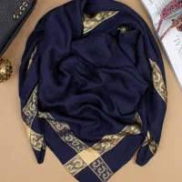روسری ابریشم ژاکارد دور طلایی