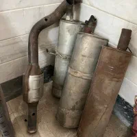 تعدادی قطعات و لوازم پراید و پژو استوک قیمت مناسب