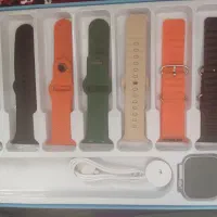 ساعت هوشمند در حد نو