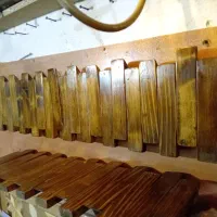 جالباسی دیواری تاشو چوبی