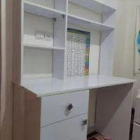 میز تحریر|میز تحریر و کامپیوتر|اصفهان, شیخ اشراق|دیوار