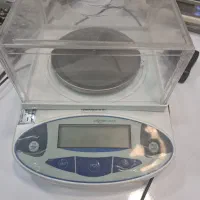 ترازو طلا و زعفران