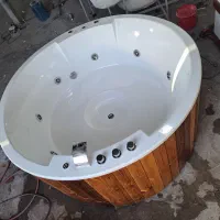 وان جکوزی چهار نفره و شش نفره