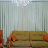 پرده در حد نو تمیز