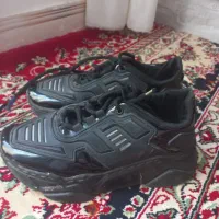 کفش کتونی